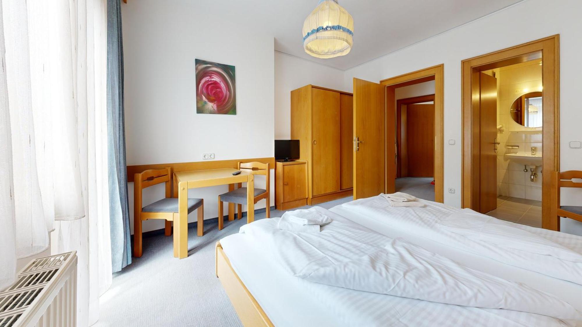 Brixana Hotel Brixen im Thale Exterior photo