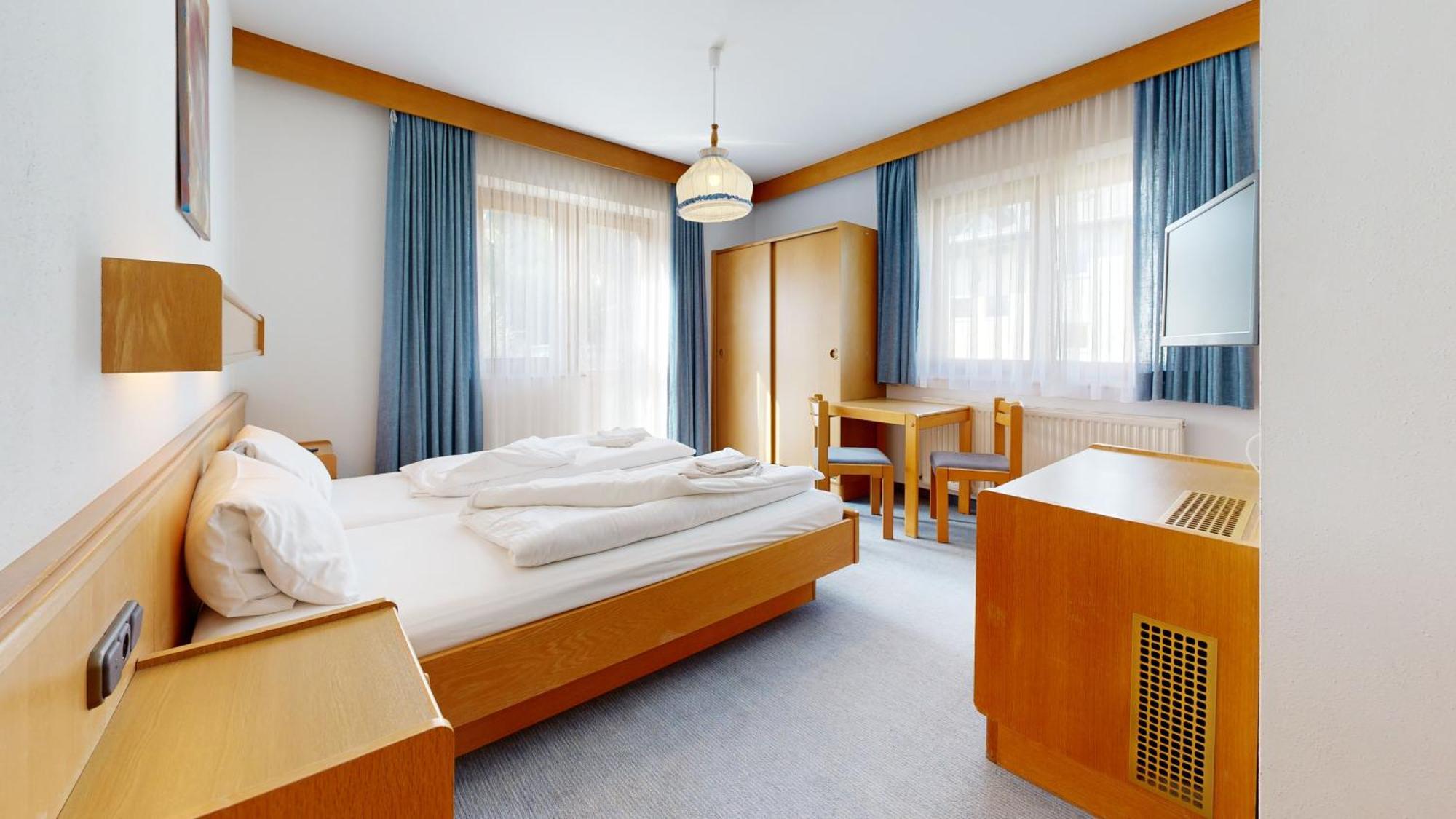 Brixana Hotel Brixen im Thale Exterior photo
