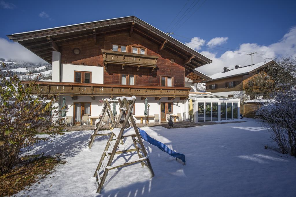 Brixana Hotel Brixen im Thale Exterior photo